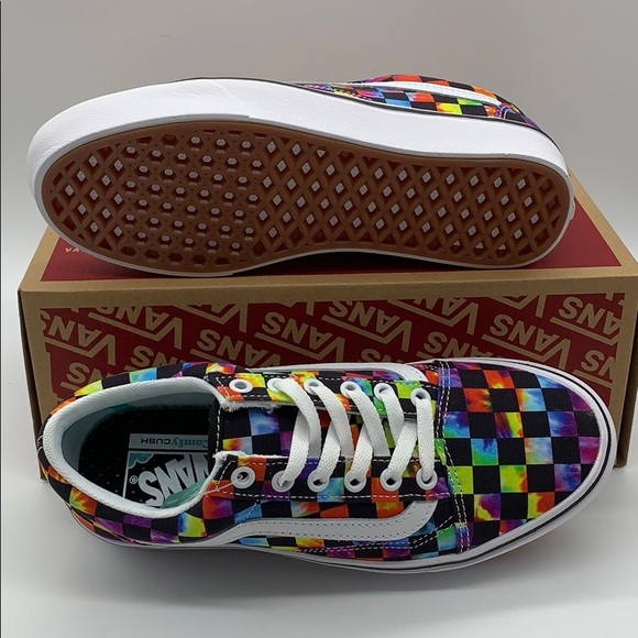 • VANS COMFYCUSH OLD SKOOL TIE-DYE CHECKERBOARD MN - Picture 4 of 16